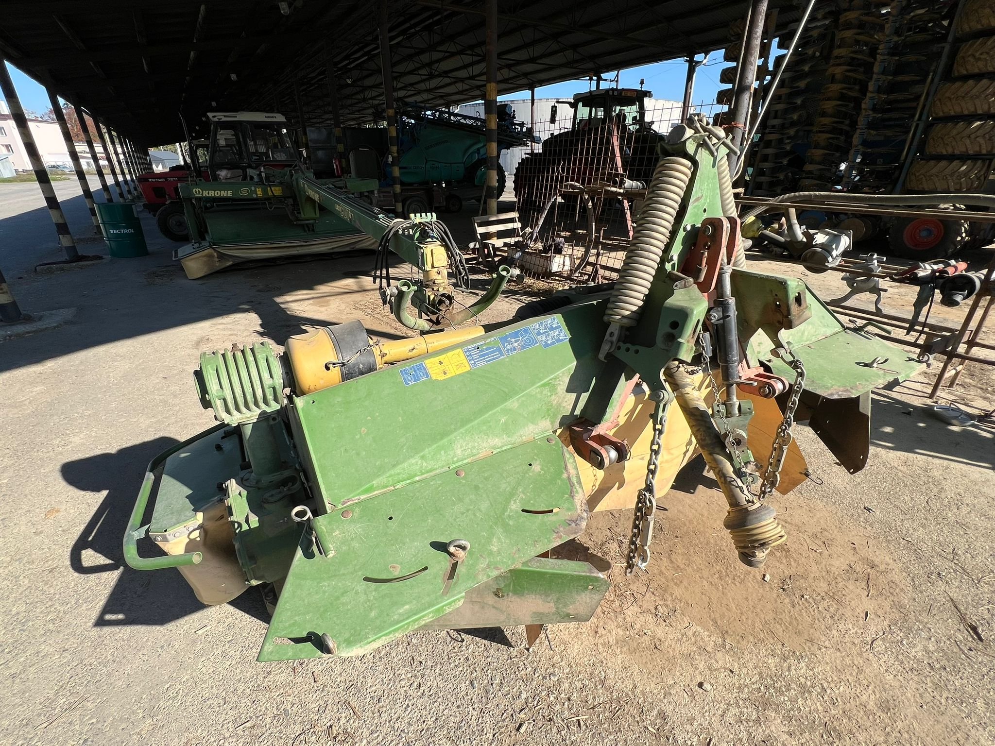       
          KRONE EasyCut 32 CV FLOAT
      