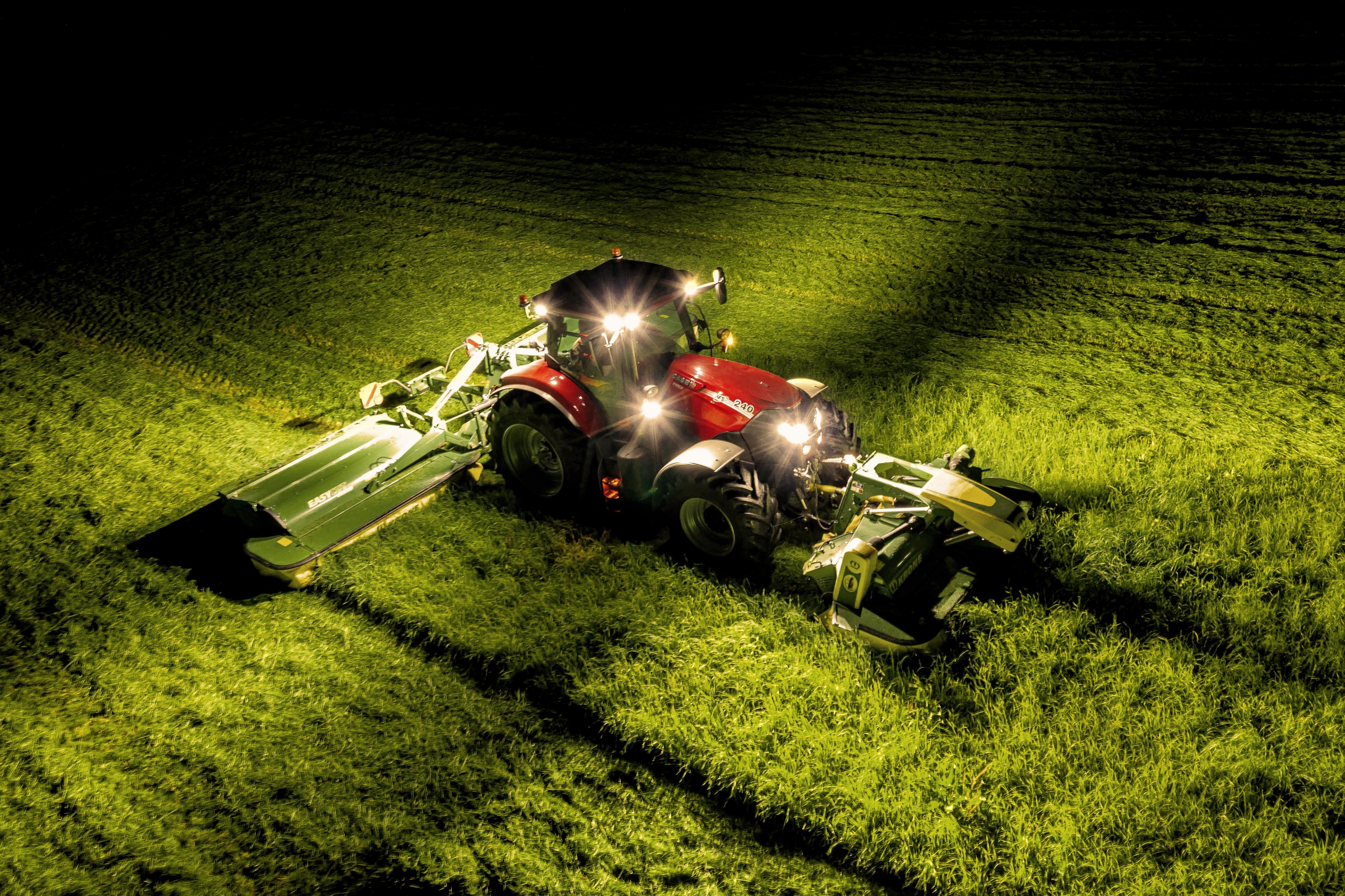 CASE IH PUMA 240 nově s převodovkou PowerDrive